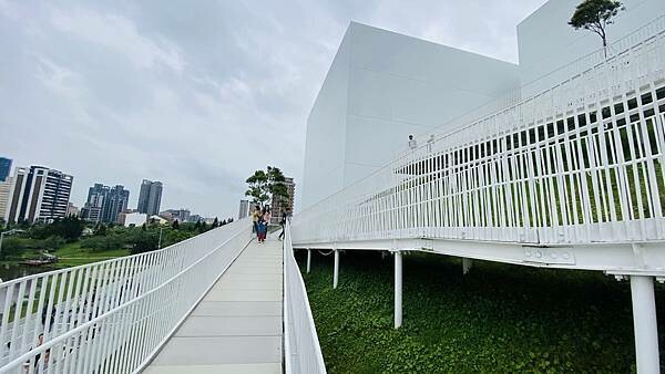 IMG_1520.jpg IMG_1520.jpg