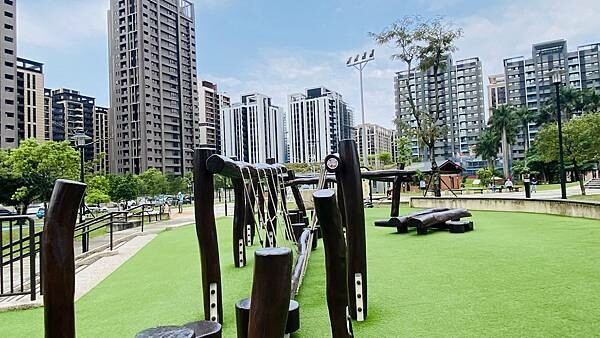 IMG_1079.jpg IMG_1079.jpg