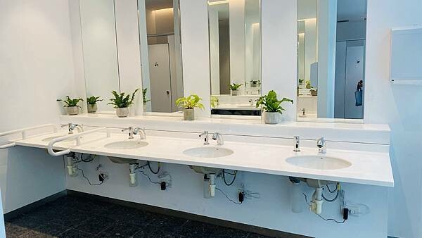 IMG_1445.jpg IMG_1445.jpg