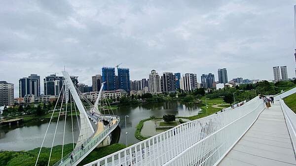 IMG_1524.jpg IMG_1524.jpg