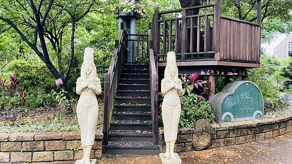 IMG_1071.jpg IMG_1071.jpg