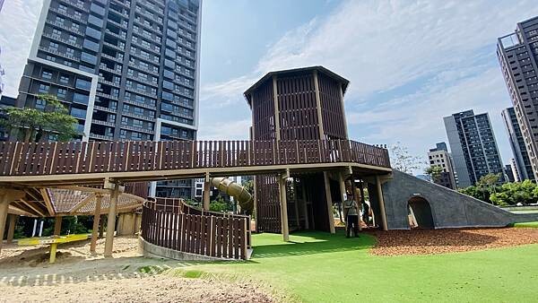 IMG_1121.jpg IMG_1121.jpg