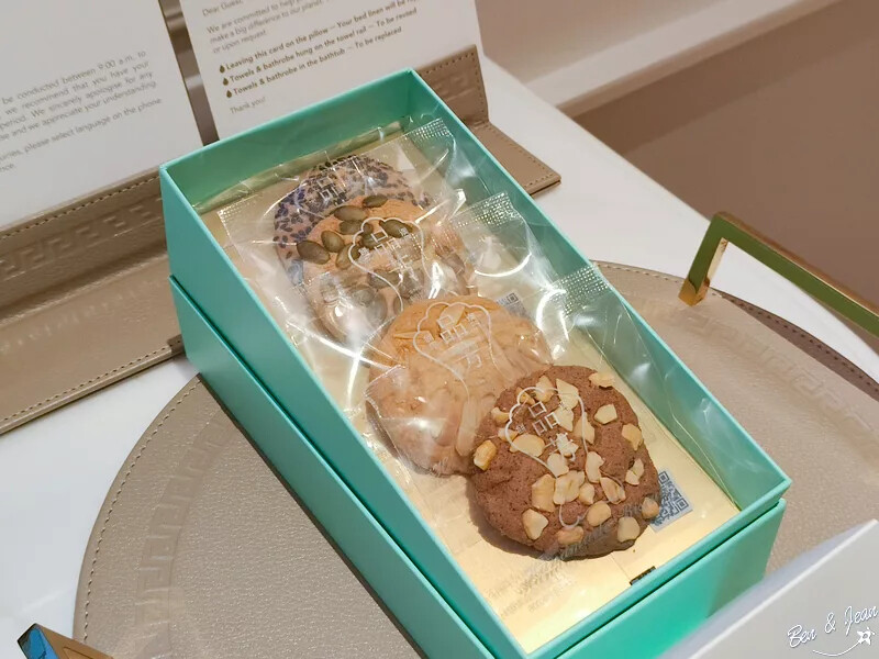 澳門澳門范思哲豪華酒店(Palazzo Versace Macau)》義大利殿堂級品牌，華麗格調、絢爛堂皇的設計品味，從裏到外