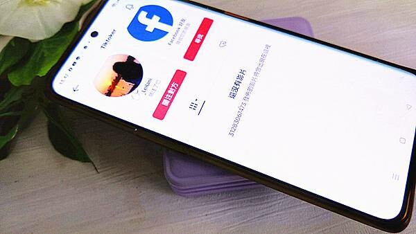 超大容量閃電快充行動電源推薦｜ONAIR萬國充磁吸自帶線(可拆式)支架行動電源｜ONAIR 多功能行動電源｜五合