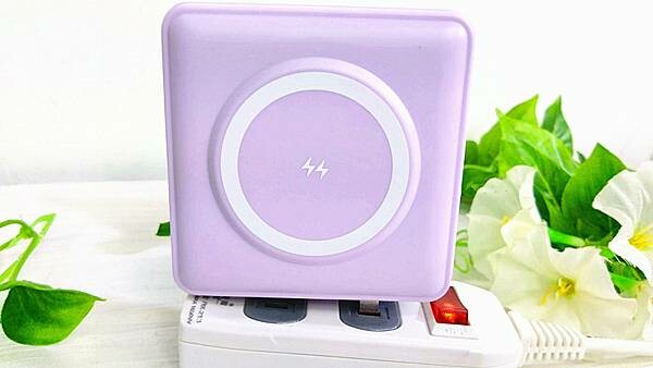 超大容量閃電快充行動電源推薦｜ONAIR萬國充磁吸自帶線(可拆式)支架行動電源｜ONAIR 多功能行動電源｜五合