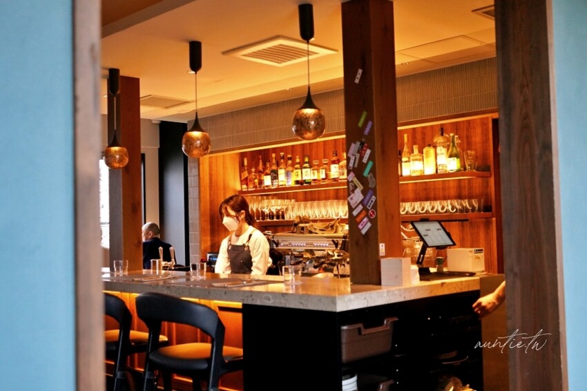 日本【京都美食】河原町|Kacto 鴨川旁美麗風景咖啡廳,櫻花季更是與大片櫻花林正面對決