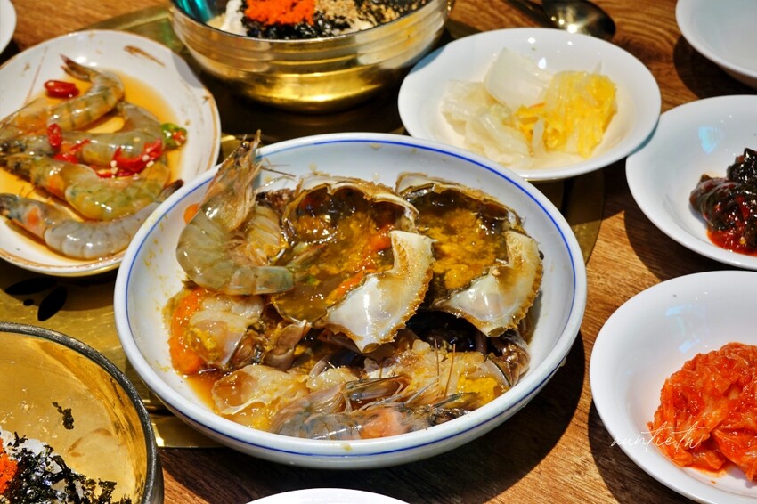 韓國【首爾】明洞｜烏達里家，醬蟹醃生蝦，明洞醬蟹推薦