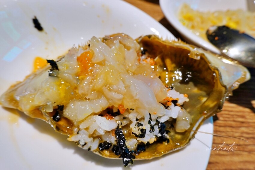 韓國【首爾】明洞｜烏達里家，醬蟹醃生蝦，明洞醬蟹推薦