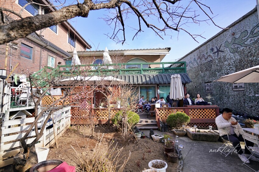 韓國【韓國】水原美食｜行宮刨冰 행궁빙수，濃郁韓式紅豆牛奶年糕冰，水原甜品推薦