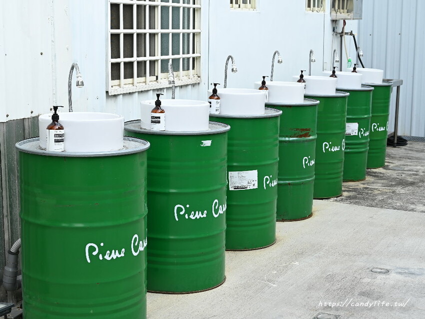 嘉義市東區皮爾卡登寢具文創園區｜嘉義免費景點推薦！千坪倉庫，在地經營國際品牌，高CP值寢具通通有，停車超方便