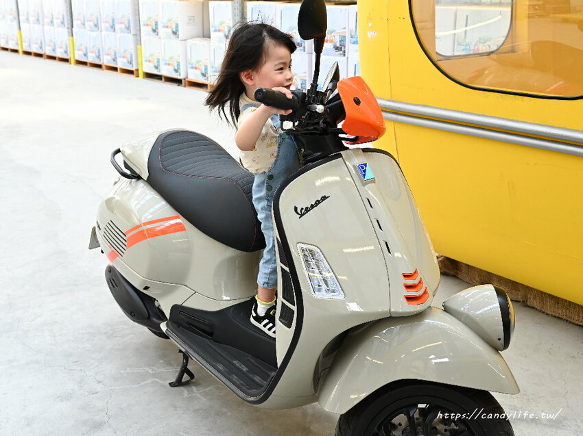 嘉義市東區皮爾卡登寢具文創園區｜嘉義免費景點推薦！千坪倉庫，在地經營國際品牌，高CP值寢具通通有，停車超方便