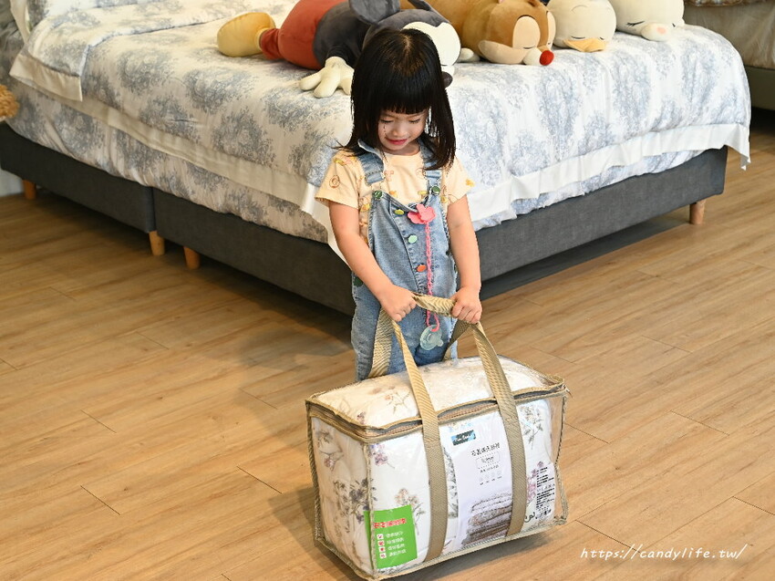 嘉義市東區皮爾卡登寢具文創園區｜嘉義免費景點推薦！千坪倉庫，在地經營國際品牌，高CP值寢具通通有，停車超方便