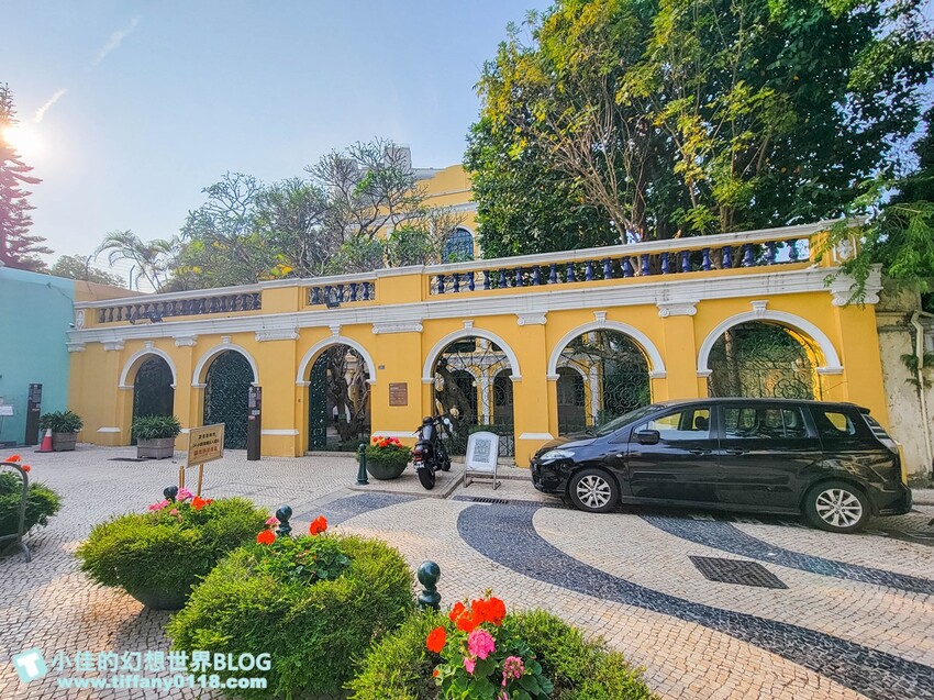 澳門2024澳門自由行/七大必去大三巴牌坊周邊免費景點推薦/議事亭前地、玫瑰聖母堂、戀愛巷/澳門自由行一日遊