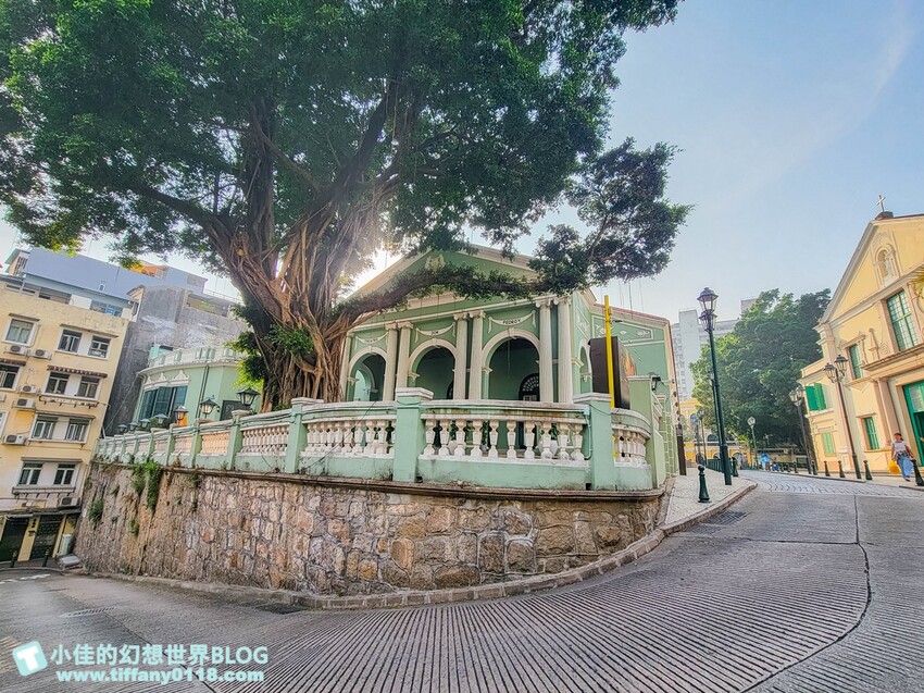 澳門2024澳門自由行/七大必去大三巴牌坊周邊免費景點推薦/議事亭前地、玫瑰聖母堂、戀愛巷/澳門自由行一日遊