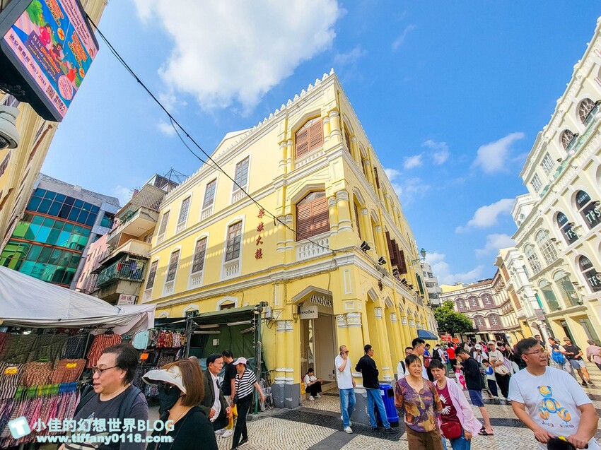 澳門2024澳門自由行/七大必去大三巴牌坊周邊免費景點推薦/議事亭前地、玫瑰聖母堂、戀愛巷/澳門自由行一日遊