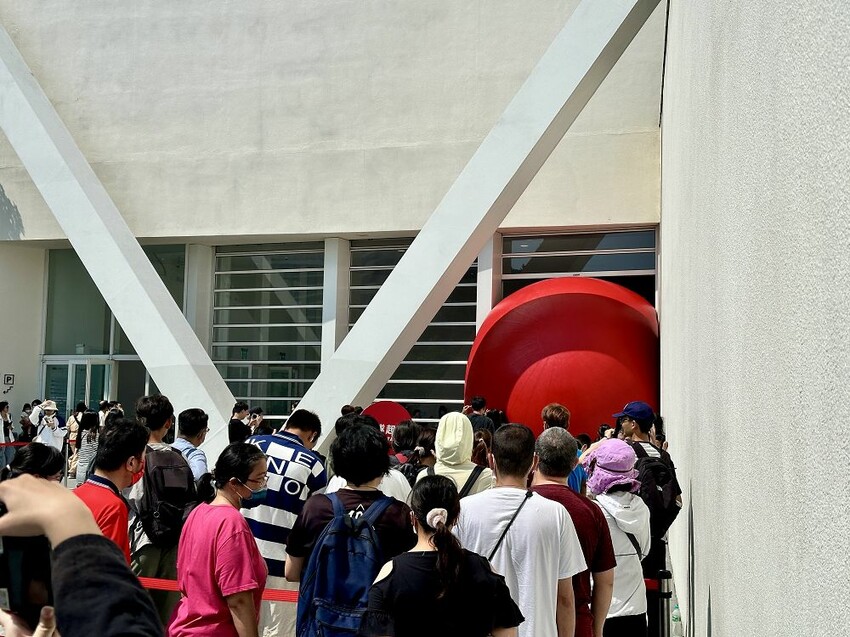 台南市中西區紅球臺南RedBall Tainan-跟著紅球一起旅遊台南/文內每日展出地點時間