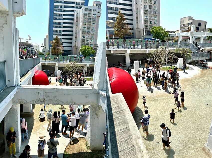 台南市中西區紅球臺南RedBall Tainan-跟著紅球一起旅遊台南/文內每日展出地點時間
