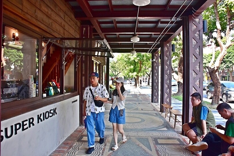 榕錦時光生活園區:興波咖啡