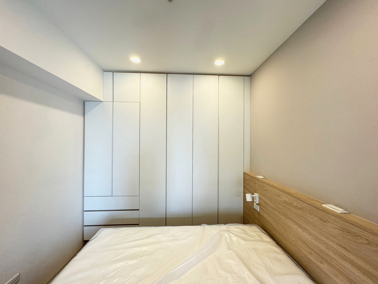 高雄室內設計案例分享:全境空間規劃,淺奶茶無印風自在宅,鼓山 高雄室內設計案例分享:全境空間規劃,淺奶茶無印風自在宅,鼓山