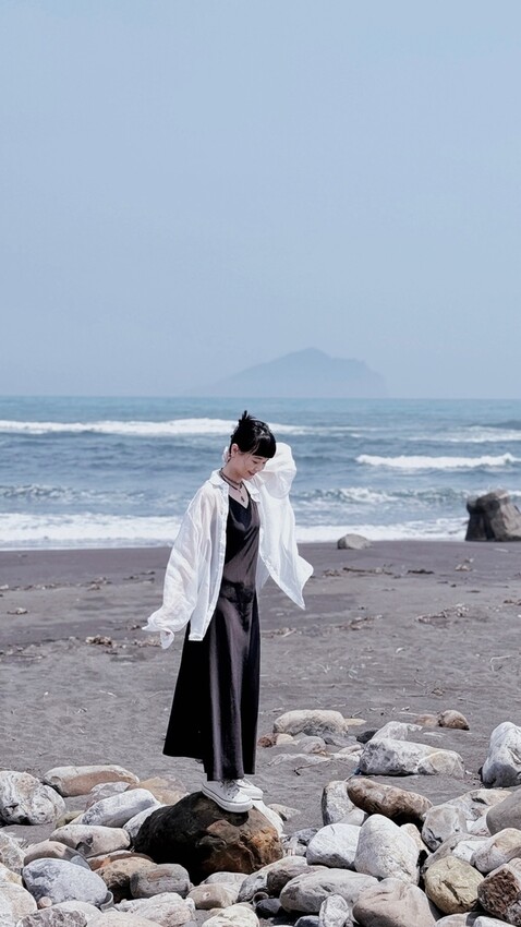 宜蘭縣頭城鎮403地震後的龜山島龜首沒斷，原來只是微整形，微浪漫的竹安海堤