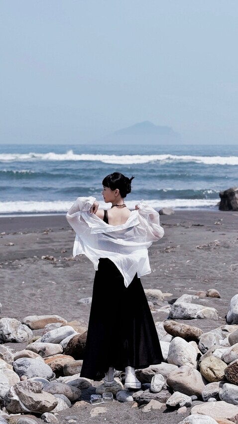 宜蘭縣頭城鎮403地震後的龜山島龜首沒斷，原來只是微整形，微浪漫的竹安海堤