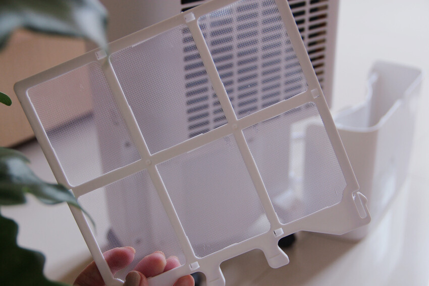 AISTAR一級省電6L除濕機:小坪數專用,除濕、清淨、乾衣有滾輪好移動!