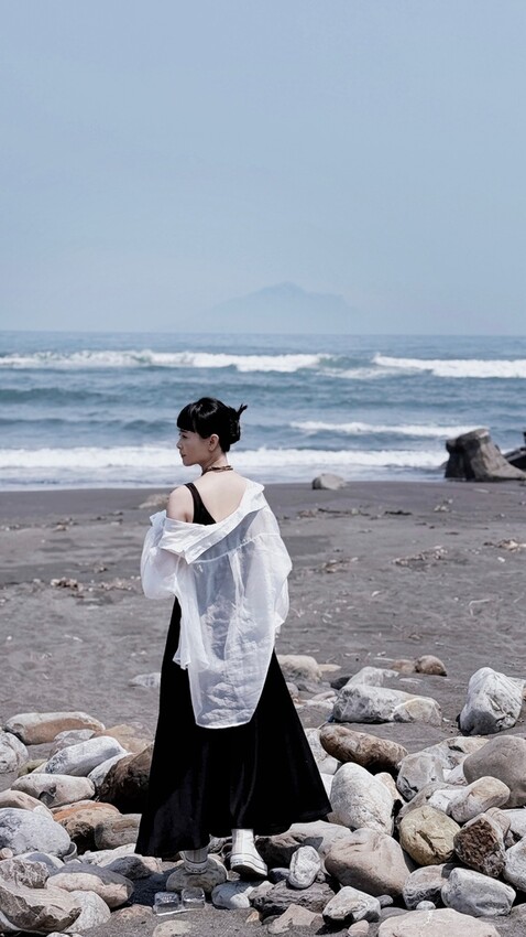 宜蘭縣頭城鎮403地震後的龜山島龜首沒斷，原來只是微整形，微浪漫的竹安海堤