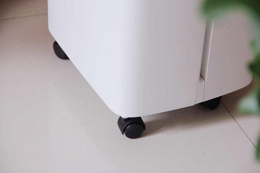 AISTAR一級省電6L除濕機:小坪數專用,除濕、清淨、乾衣有滾輪好移動!