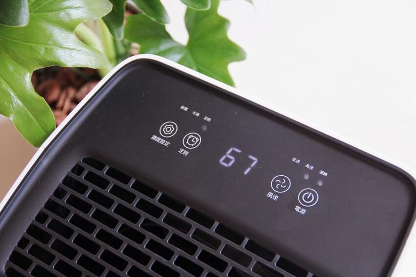 AISTAR一級省電6L除濕機:小坪數專用,除濕、清淨、乾衣有滾輪好移動!