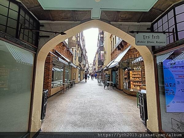 伯斯市中心商業街區／海伊林蔭道Hay Street Mall