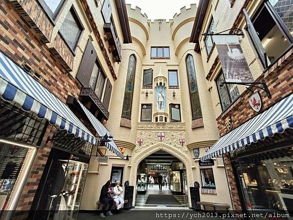 伯斯市中心商業街區／海伊林蔭道Hay Street Mall