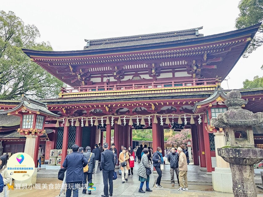 日本[旅遊]日本 福岡 漫步表參道商店街 逛伴手禮周邊小物 大口吃梅枝餅、草莓甜點 最後別忘了前往 太宰府天滿宮