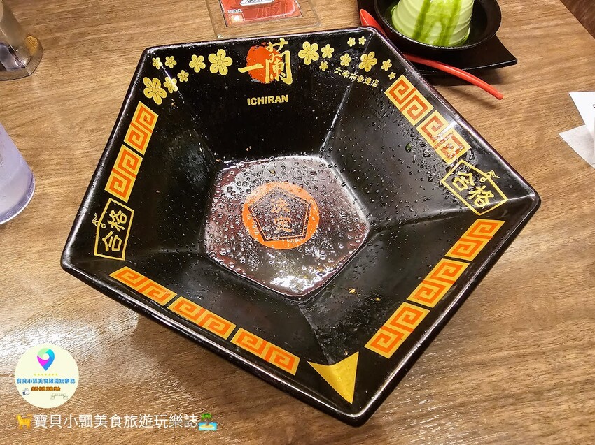 日本[食]日本 福岡 喜愛吃一蘭拉麵不可錯過 太宰府參道店限定 五角型 一蘭 合格拉麵