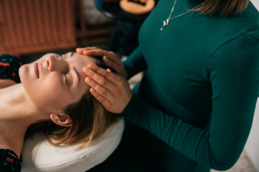 台中市北屯區紫色美人越式洗頭 | 台中越式洗頭,洗眼睛手法細膩超舒服~