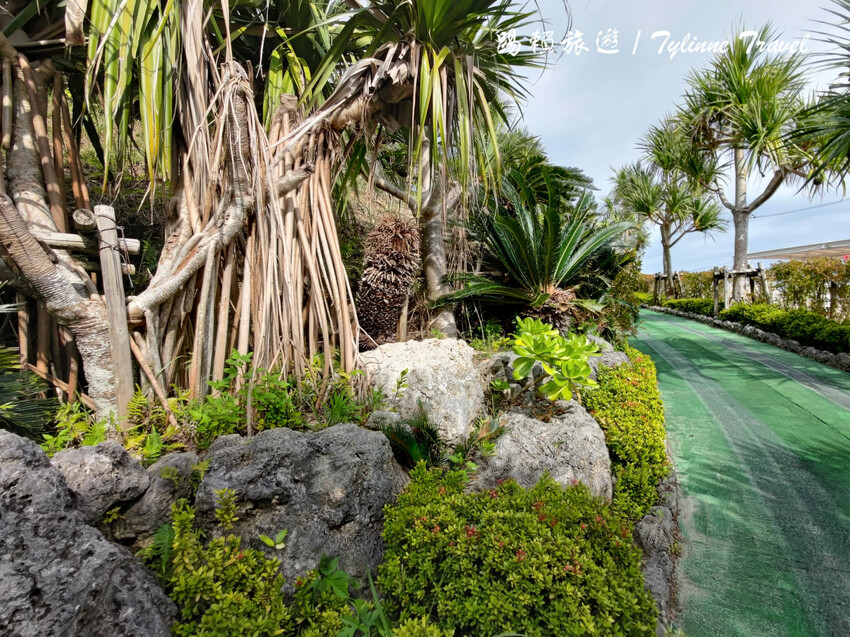 日本【沖繩景點】古宇利海洋塔，眺望絕美湛藍海景 | 清澈透光美麗海水 | 沖繩自駕約會景點 | 日本必去景點推薦