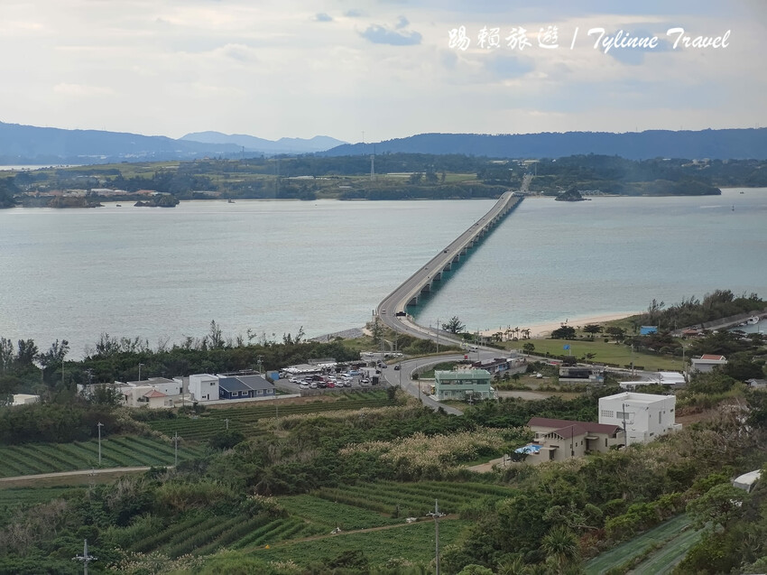 日本【沖繩景點】古宇利海洋塔，眺望絕美湛藍海景 | 清澈透光美麗海水 | 沖繩自駕約會景點 | 日本必去景點推薦