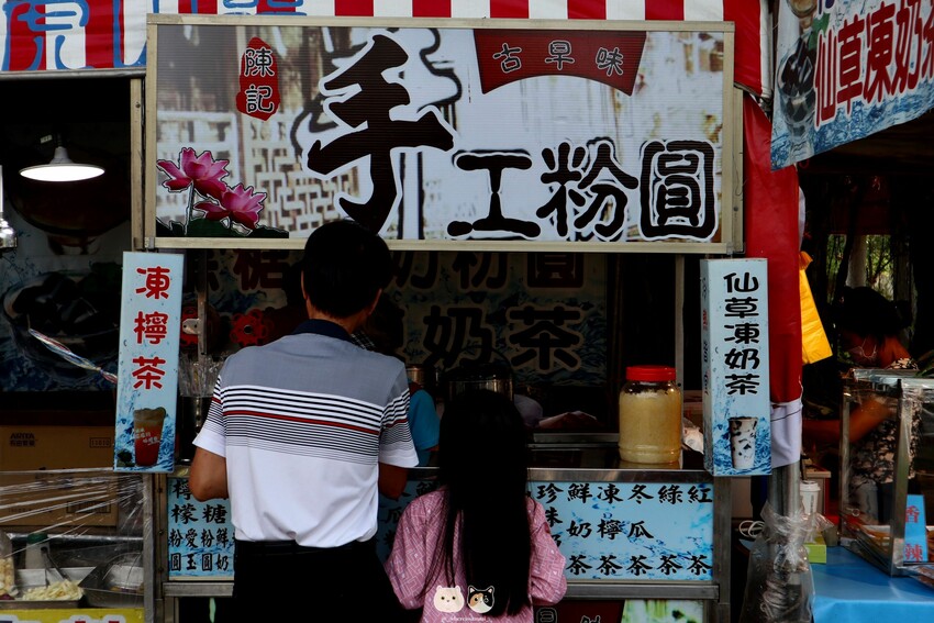 五-七月限定|彰化花壇鄉-虎山巖金針花季.母親節旅遊首選免門
