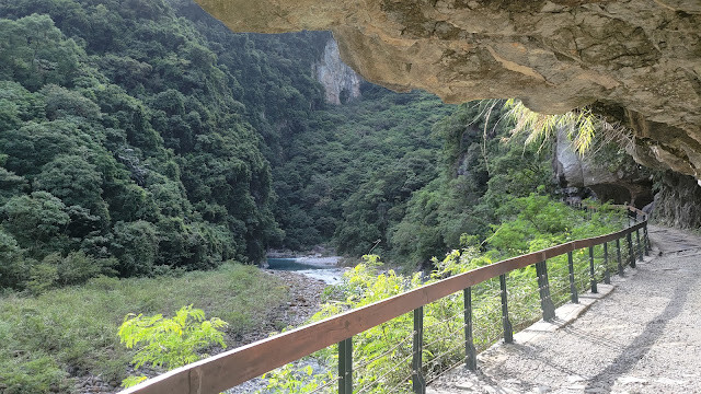 中橫公路 - 砂卡礑步道 中橫公路 - 砂卡礑步道