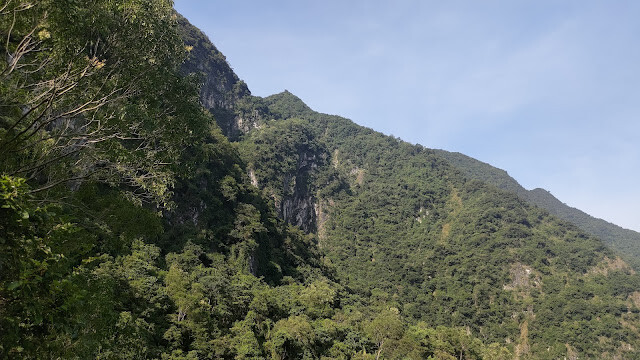 中橫公路 - 砂卡礑步道 中橫公路 - 砂卡礑步道