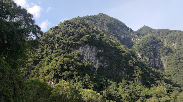 中橫公路 - 砂卡礑步道 中橫公路 - 砂卡礑步道
