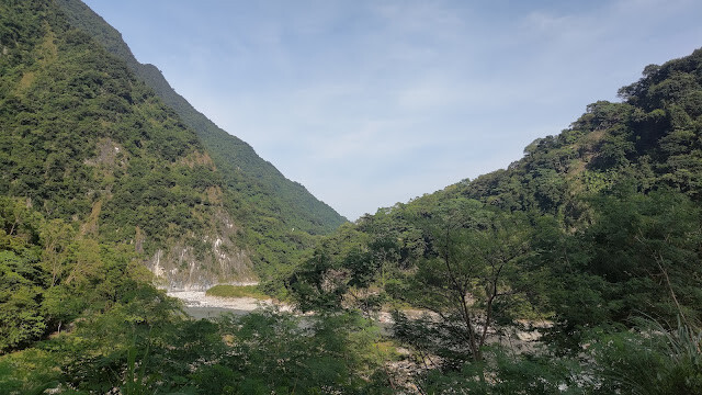 中橫公路 - 砂卡礑步道 中橫公路 - 砂卡礑步道