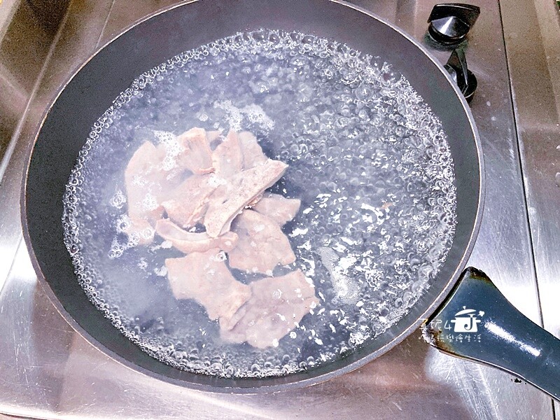 烹飪筆記│涼拌豬肝，正確洗豬肝才有粉嫩的口感
