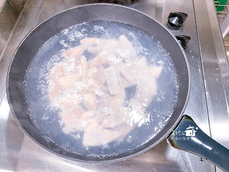 烹飪筆記│涼拌豬肝，正確洗豬肝才有粉嫩的口感