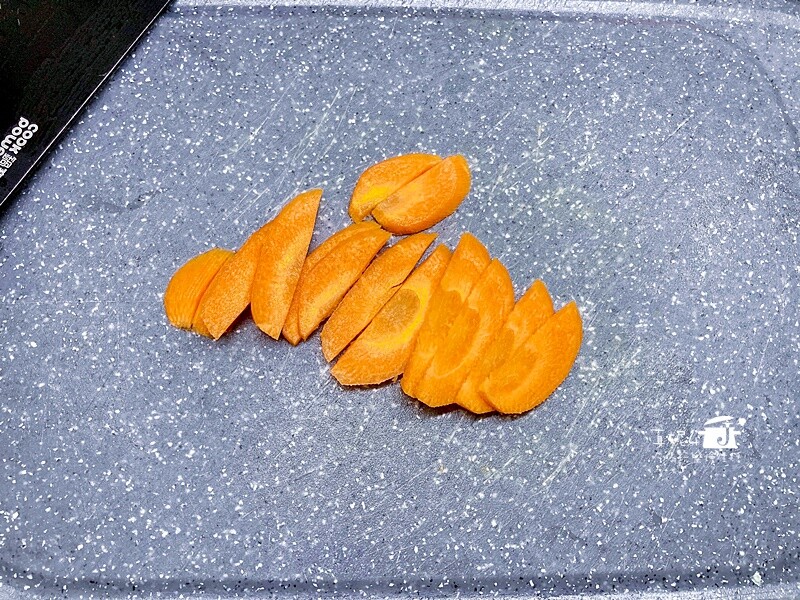 烹飪筆記│涼拌豬肝，正確洗豬肝才有粉嫩的口感