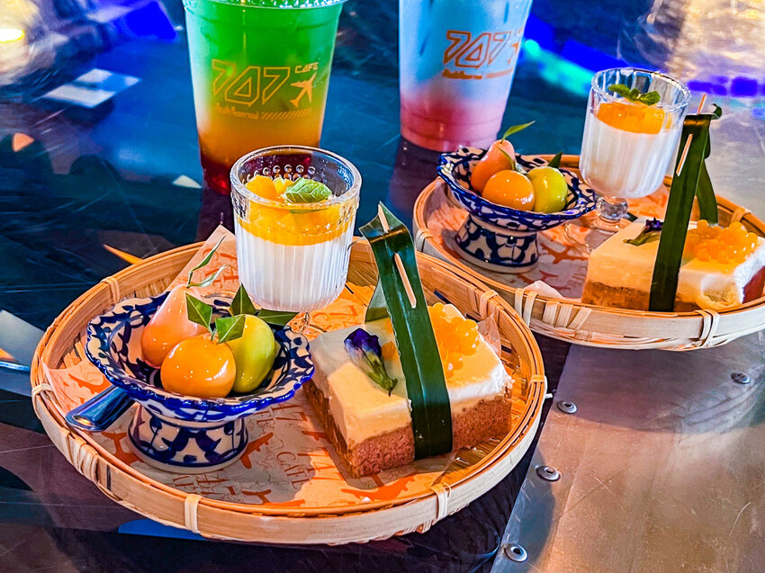 泰國747 CAFE BANGKOK｜有錢就是任性！直接拉一台747飛機來開咖啡廳