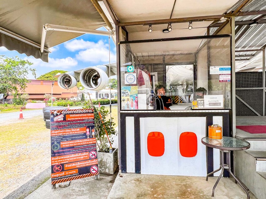 泰國747 CAFE BANGKOK｜有錢就是任性！直接拉一台747飛機來開咖啡廳