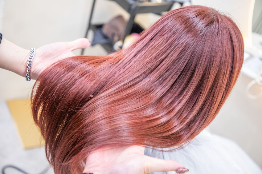 台北平價染髮推薦｜網美必染顯白韓流色系｜大安區職人髮型設計尤拿Una