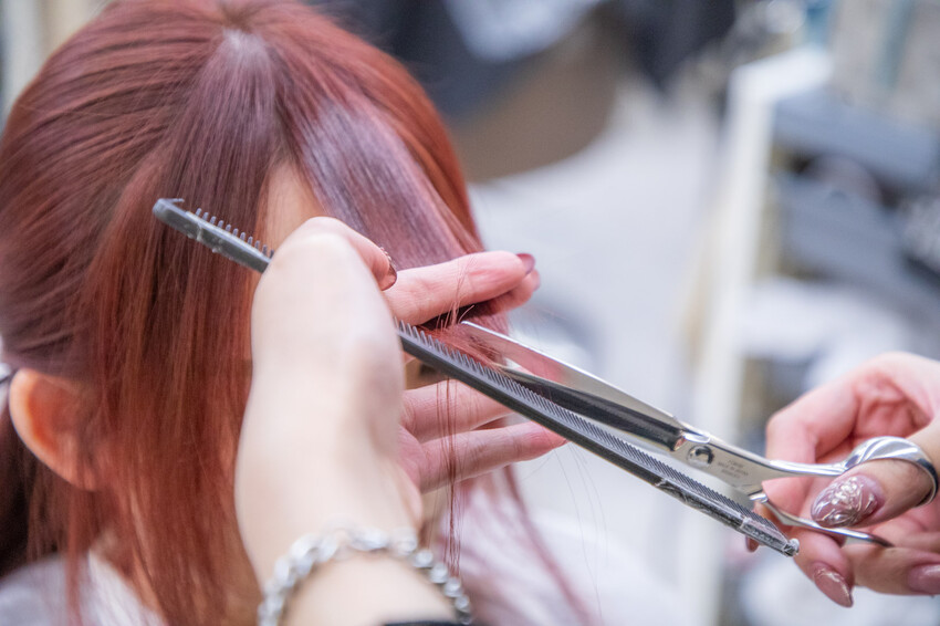 台北平價染髮推薦｜網美必染顯白韓流色系｜大安區職人髮型設計尤拿Una