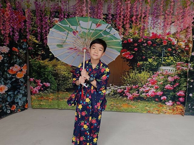 宜蘭縣礁溪鄉柯爺爺農場 | 宜蘭親子景點．近距離接觸小動物．免費變裝打卡趣．寵物友善園區