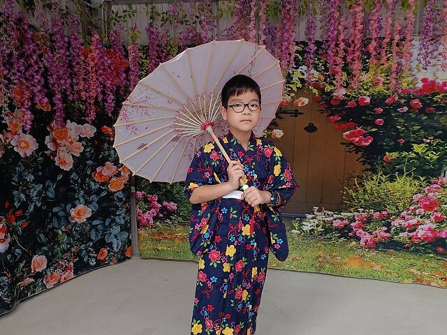 宜蘭縣礁溪鄉柯爺爺農場 | 宜蘭親子景點．近距離接觸小動物．免費變裝打卡趣．寵物友善園區